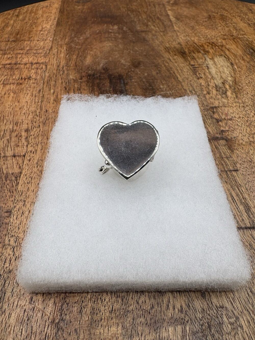 Vintage Sterling Silver Heart Pill Box 15.6g 925 Stamped Dainty
